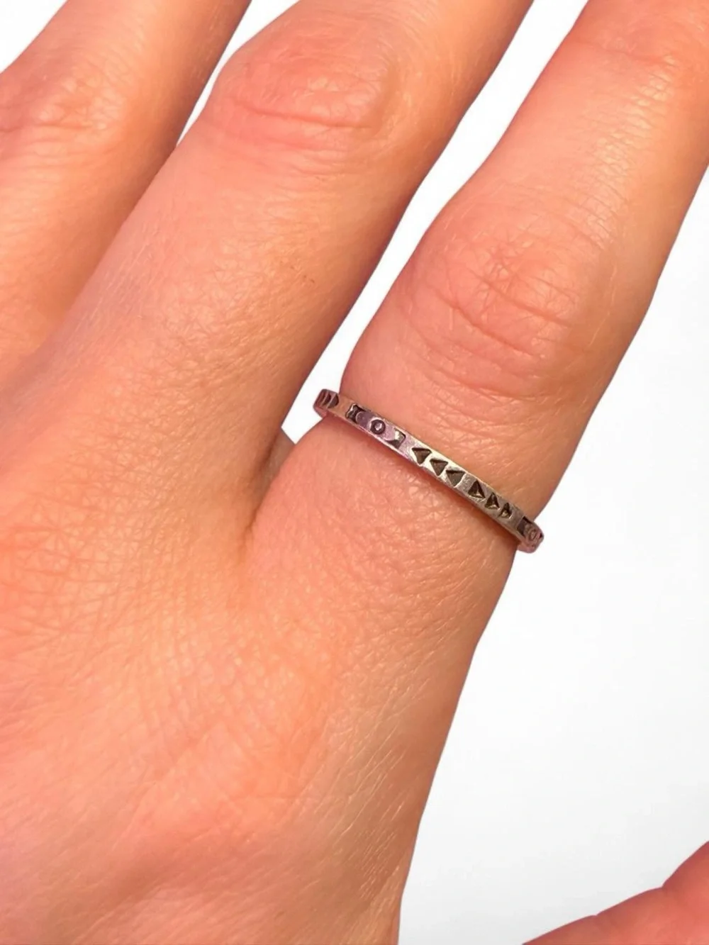 Sterling Silver Geometric carved arrow southwestern Band ring
